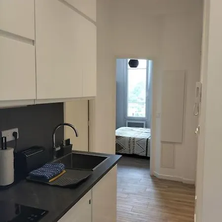 Nice, Moderne Et Cosy * Νίκαια